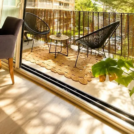 3-bedroom Apartment, Balcony With Morning Sun