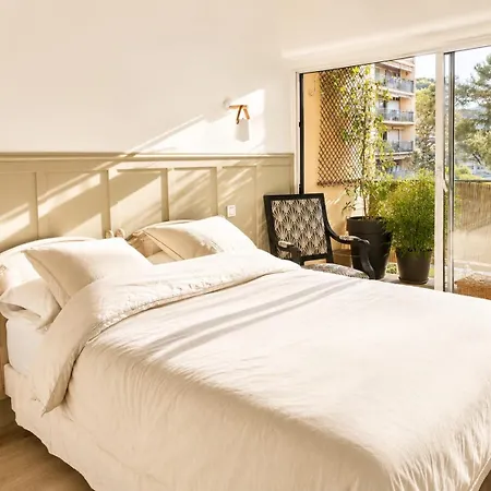 Apartamento 3-bedroom Apartment, Balcony With Morning Sun *